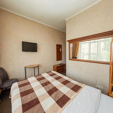 Ajour Otel Almatı Dış mekan fotoğraf