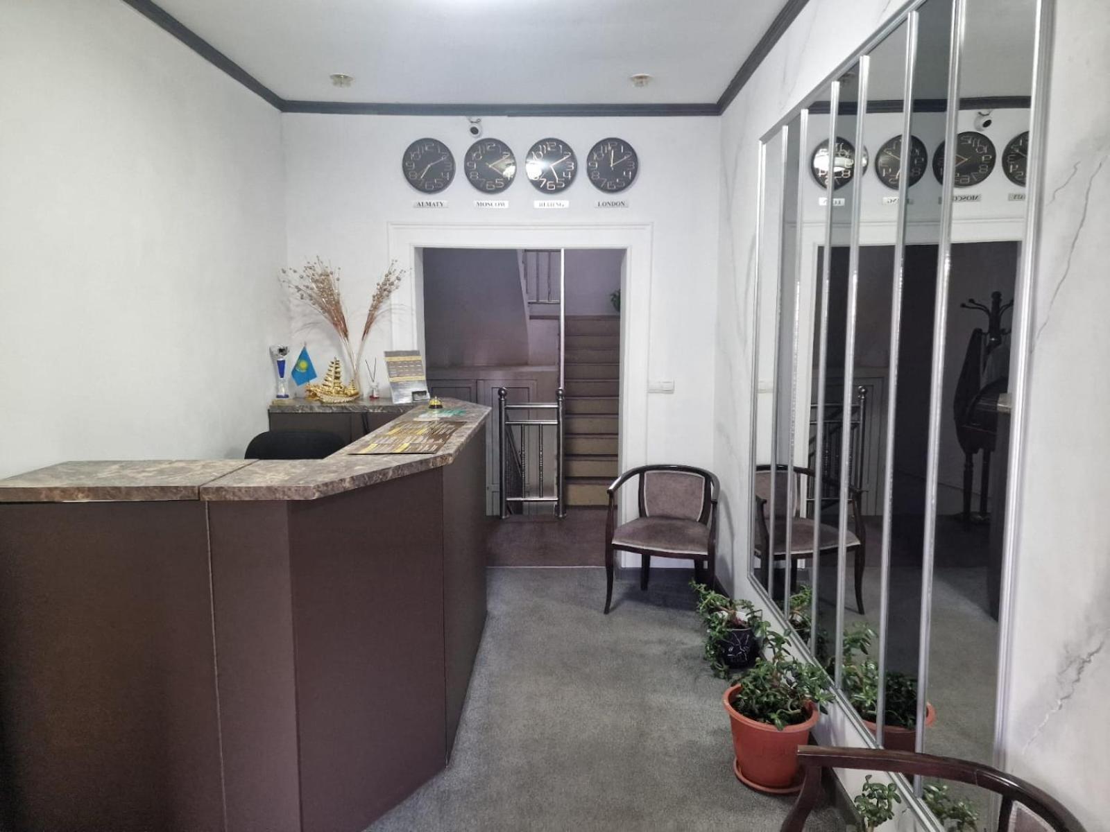 Ajour Otel Almatı Dış mekan fotoğraf