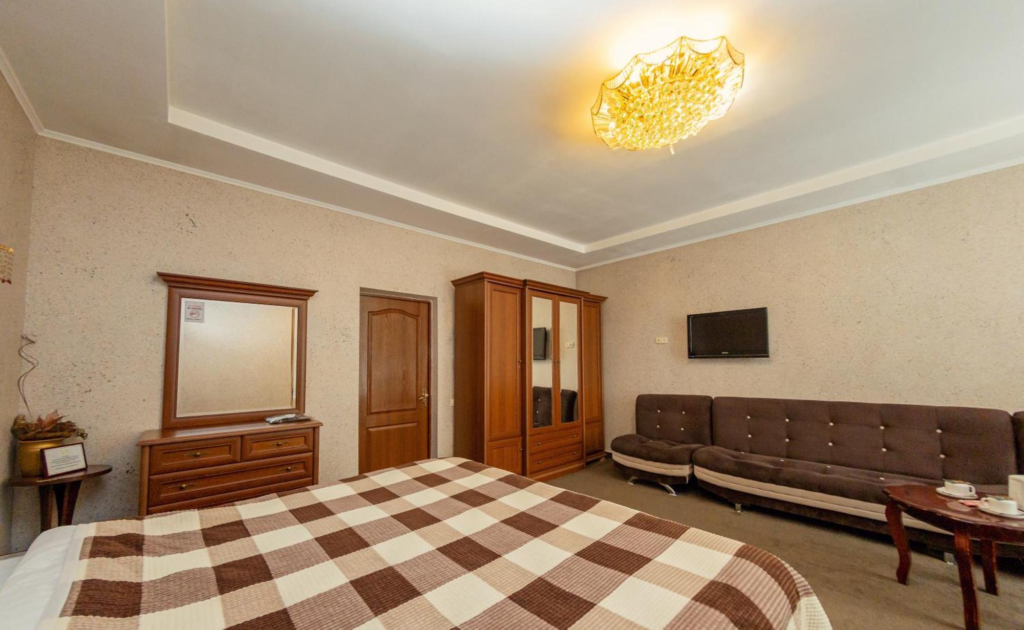 Ajour Otel Almatı Dış mekan fotoğraf