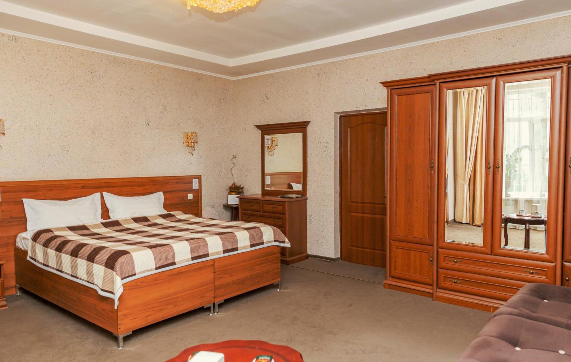 Ajour Otel Almatı Dış mekan fotoğraf