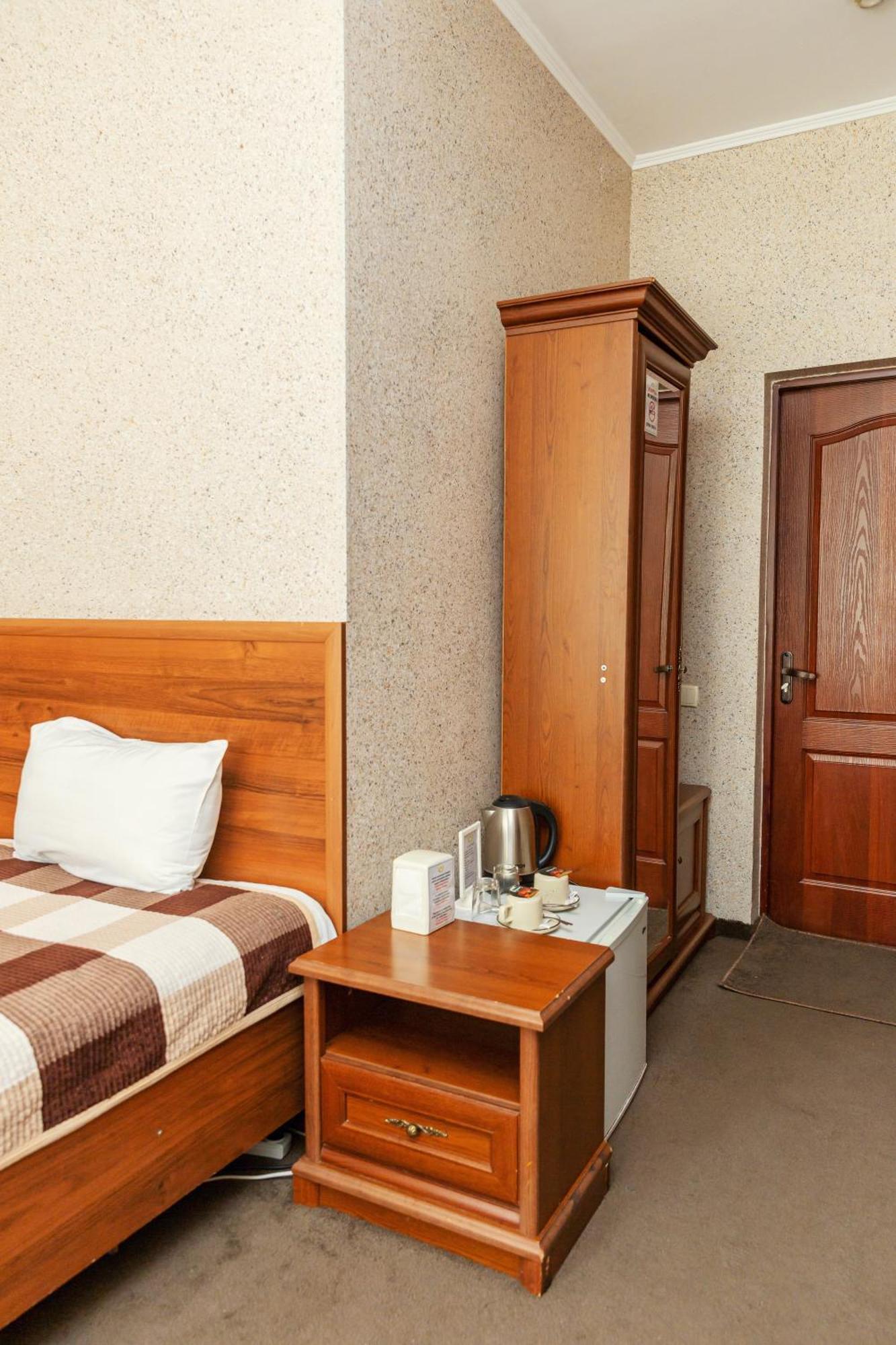 Ajour Otel Almatı Dış mekan fotoğraf