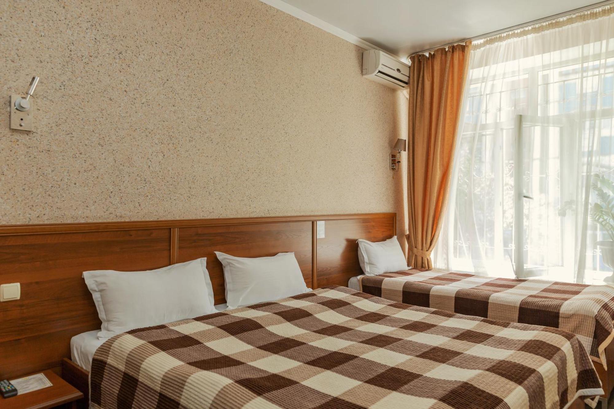 Ajour Otel Almatı Dış mekan fotoğraf